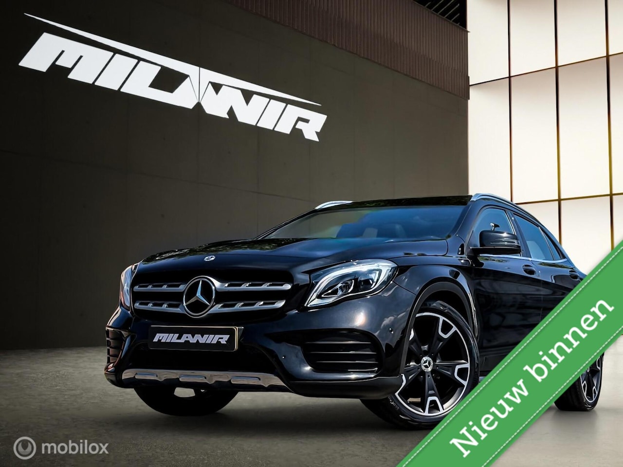 Mercedes-Benz GLA-Klasse - 180 Premium Plus 180 Premium Plus - AutoWereld.nl