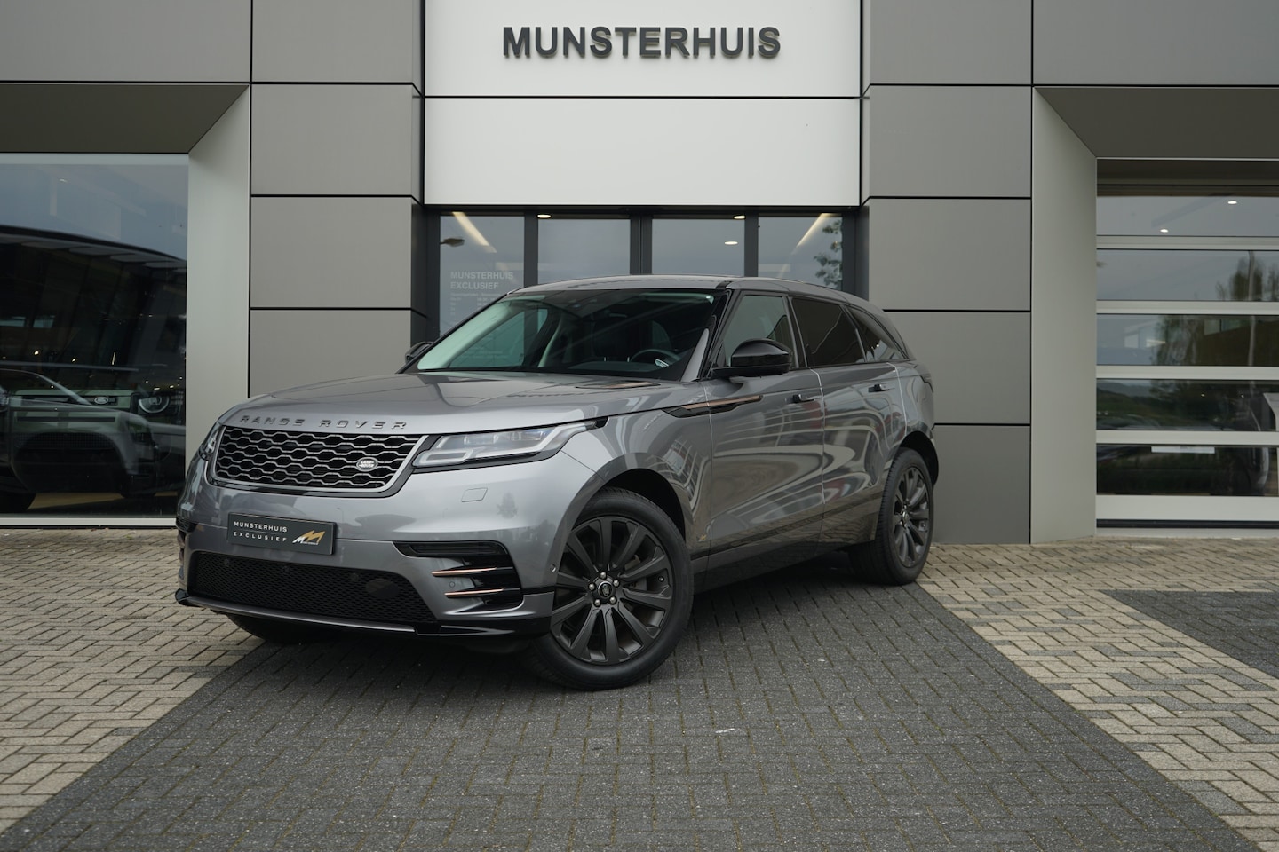 Land Rover Range Rover Velar - 2.0 P300 Turbo AWD R-Dynamic SE | Meridian Surround | - AutoWereld.nl