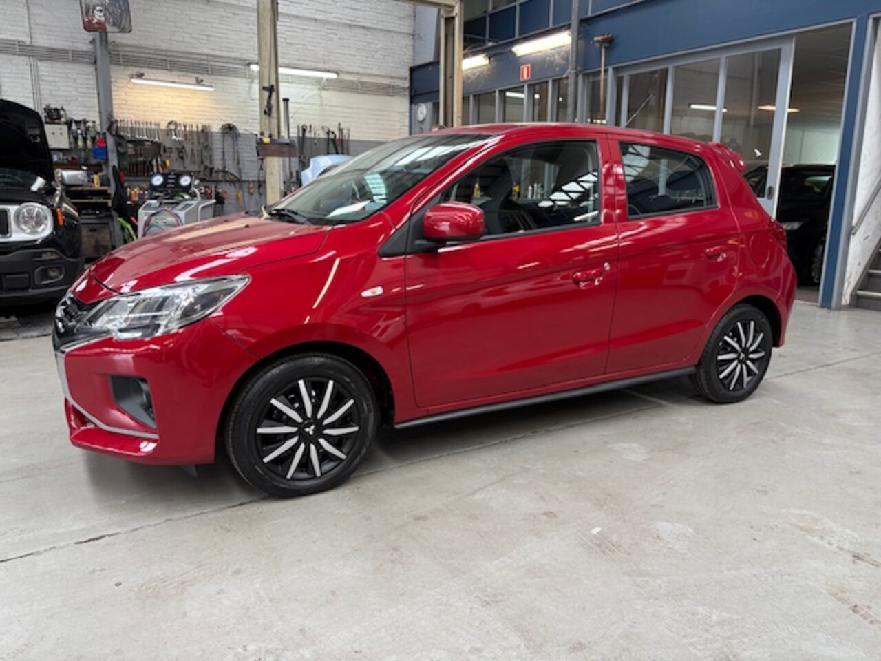 Mitsubishi Space Star - 1.2 MIVEC ClearTec 71pk Cool+ Apple carplay / Android auto | Airco | Elektrische ramen | N - AutoWereld.nl