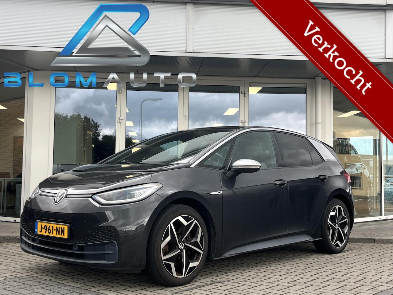 Volkswagen ID.3 - First Plus 58 kWh IQLED+ACC+TREKHAAK+CARPLAY - AutoWereld.nl