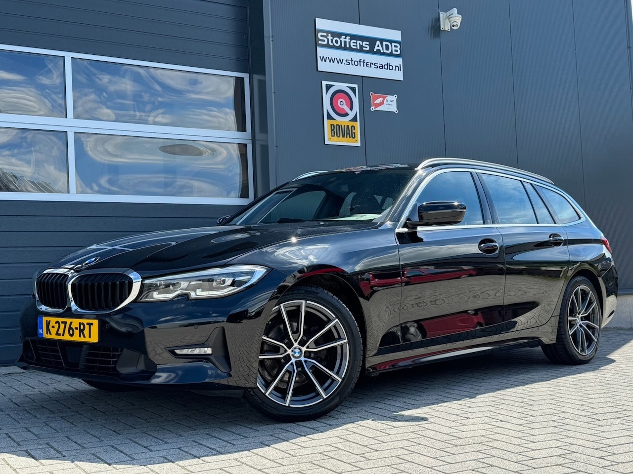 BMW 3-serie Touring - 318d High Executive | Navi Prof | HK Audio | 18 inch | Leder | LED | Stoelverw. | CarPlay - AutoWereld.nl