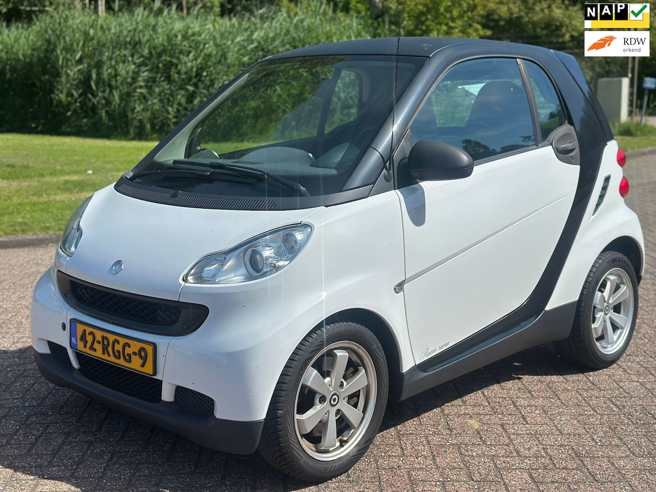 Smart Fortwo coupé - 1.0 mhd Pure/AIRCO/ELECRAMEN VOOR - AutoWereld.nl