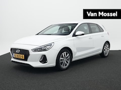 Hyundai i30 - 1.0 T-GDI Premium | All Season Banden | Cruise Controle | Navigatie | Climate Controle | A