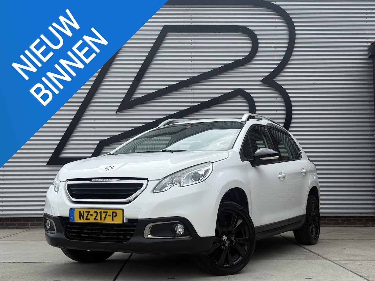 Peugeot 2008 - 1.2 PureTech Allure 2e Eigenaar|Airco|Navi|Carplay|Elek ramen|Trekhaak|Nieuwe APK bij afle - AutoWereld.nl