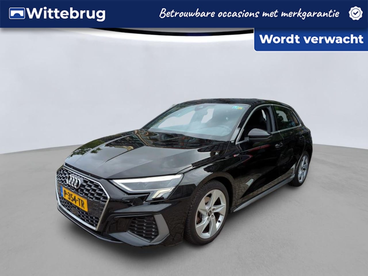 Audi A3 Sportback - 35 TFSI 150pk S edition / App-Connect / Clima / LM 17'' / Sportstoelen / Parkeersensoren a - AutoWereld.nl