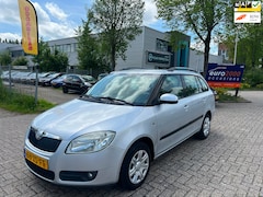 Skoda Fabia Combi - 1.4-16V Ambiente - NIEUWE JAAR APK