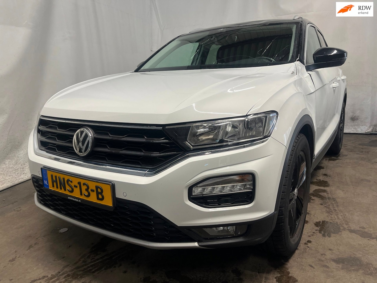 Volkswagen T-Roc - 1.0 TSI Style - Achter Schade - Dak Schade - AutoWereld.nl