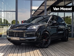 Porsche Cayenne - 3.0 E-Hybrid | SPORTCHRONO | SPORTUITLAATEINDPIJPEN | PASM LUCHTVERING | MATRIX | BOSE | S