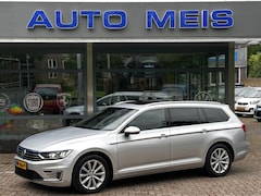Volkswagen Passat - 1.4 TSI GTE Highline automaat Navi Airco Panorama Camera Trekhaak