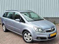 Opel Zafira - 2.2 Temptation 7 Pers. AUTOMAAT Airco