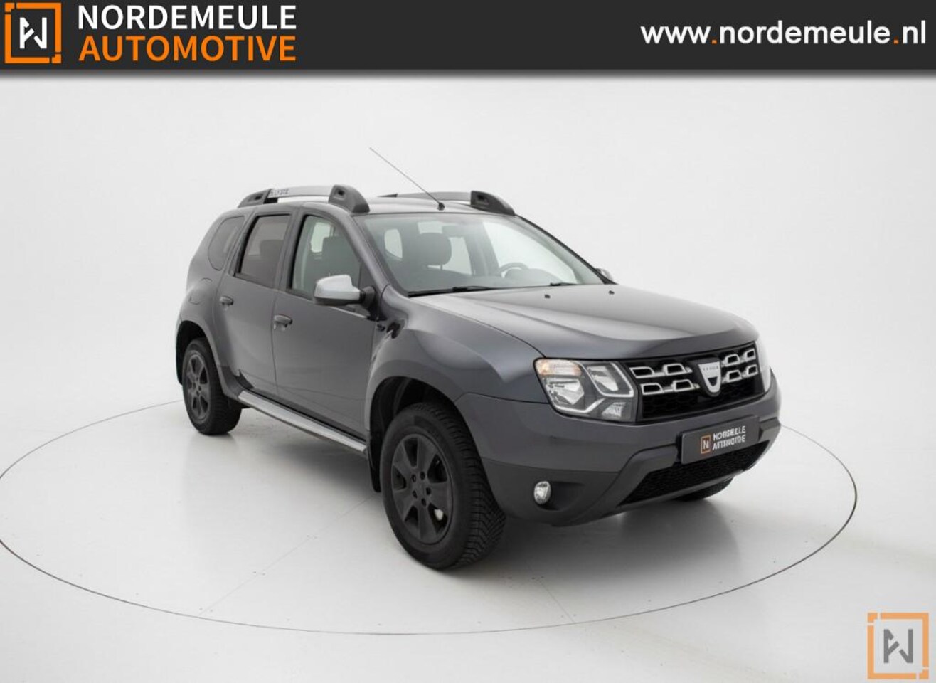 Dacia Duster - 1.2 TCE 4X2 LAUREATE. CRUISE, TREKHAAK, AIRCO - AutoWereld.nl