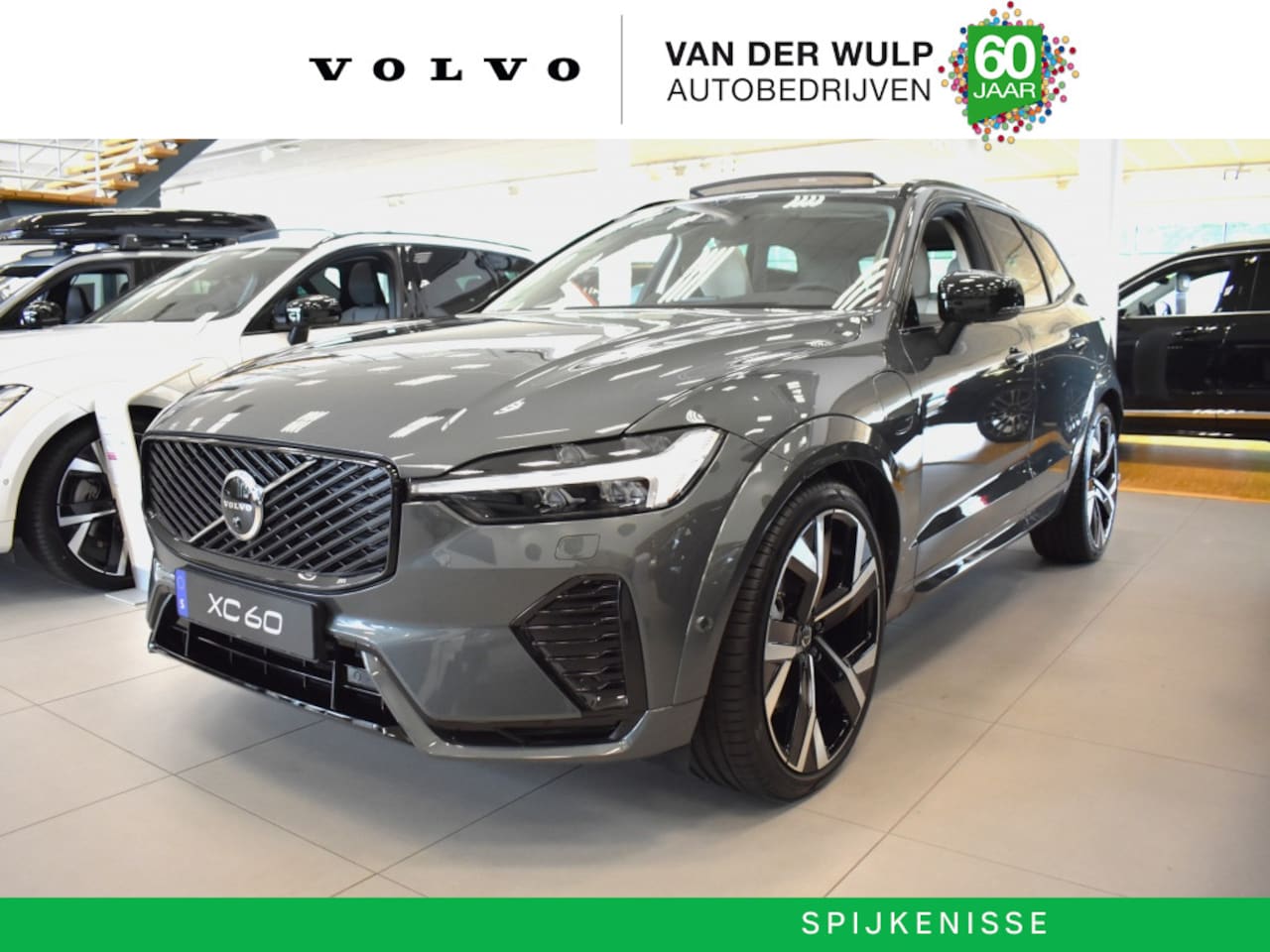 Volvo XC60 - T8 406PK AWD Ultra Executive | Luchtvering | 22'' | BLIS | B&W | - AutoWereld.nl