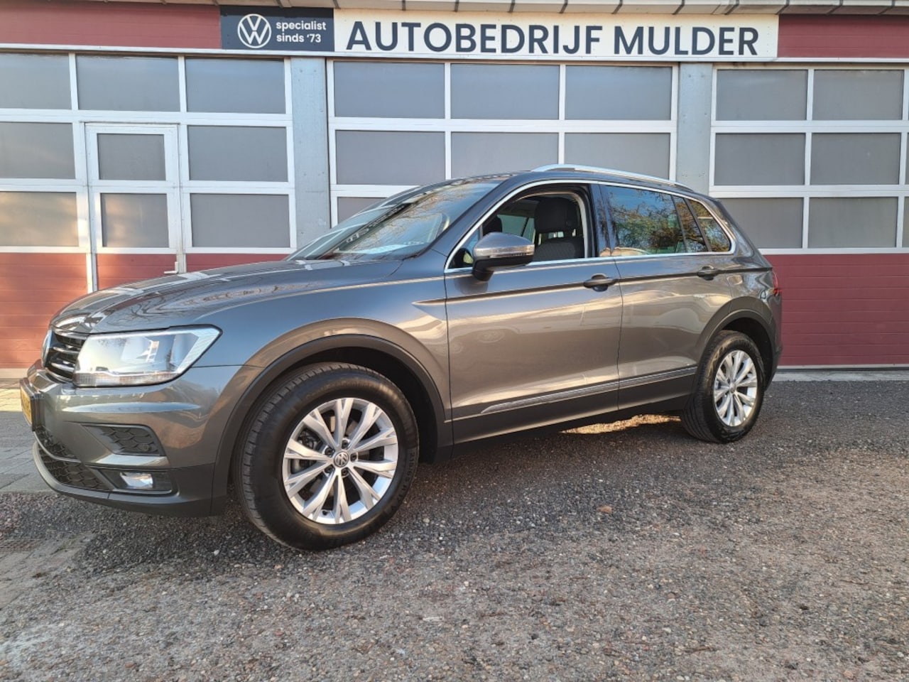 Volkswagen Tiguan - 2.0 TDI 150 Pk Comfortl. Business Dsg-7 Panodak - AutoWereld.nl