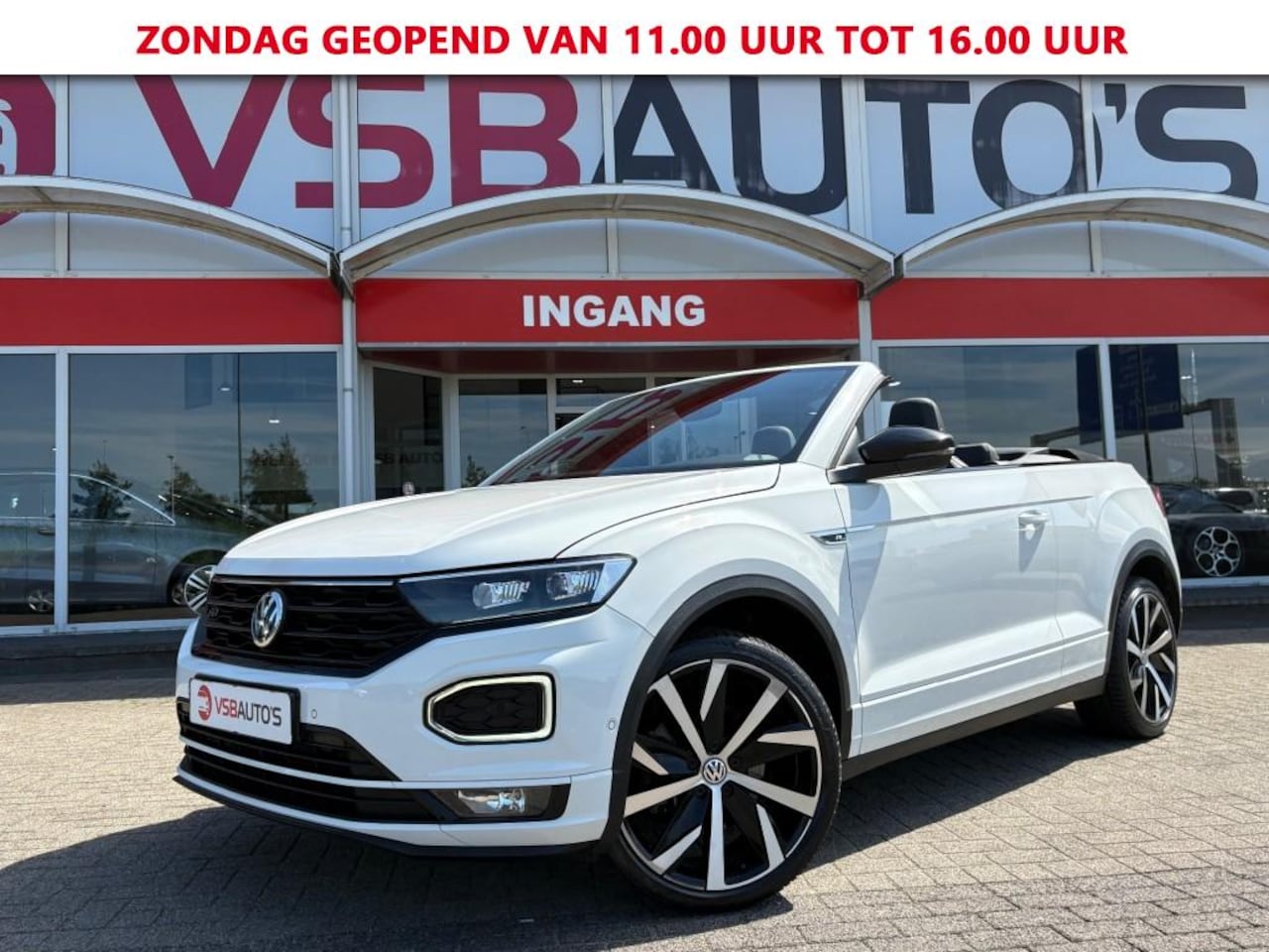 Volkswagen T-Roc Cabrio - 1.5 TSI ACT. 150PK AUT. R-LINE LEER LED NAVI CAMERA CARPLAY AIRCO LMV PDC - AutoWereld.nl