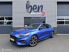 Ford Focus - 1.5 EcoBoost ST Line Business 2e Eig NIEUWSTAAT