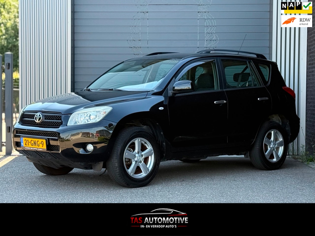 Toyota RAV4 - 2.0 VVTi Linea Sol 4x4 NAVI / CRUISE / CLIMA - AutoWereld.nl