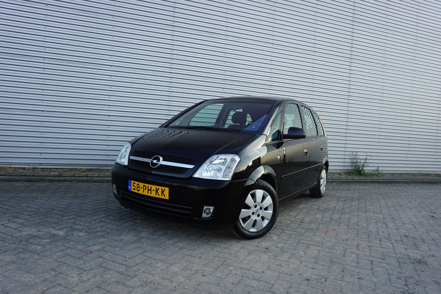 Opel Meriva - 1.8-16V Cosmo Climate / Elektr. ramen / Trekhaak / Lm velgen / NAP / NIEUWE APK! - AutoWereld.nl