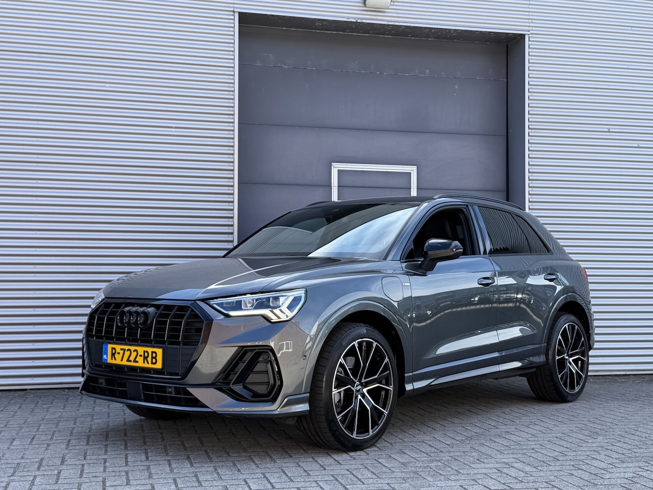 Audi Q3 - 45 TFSI e S edition I Aut. I PHEV I S-Line I Carplay I 53000 km - AutoWereld.nl