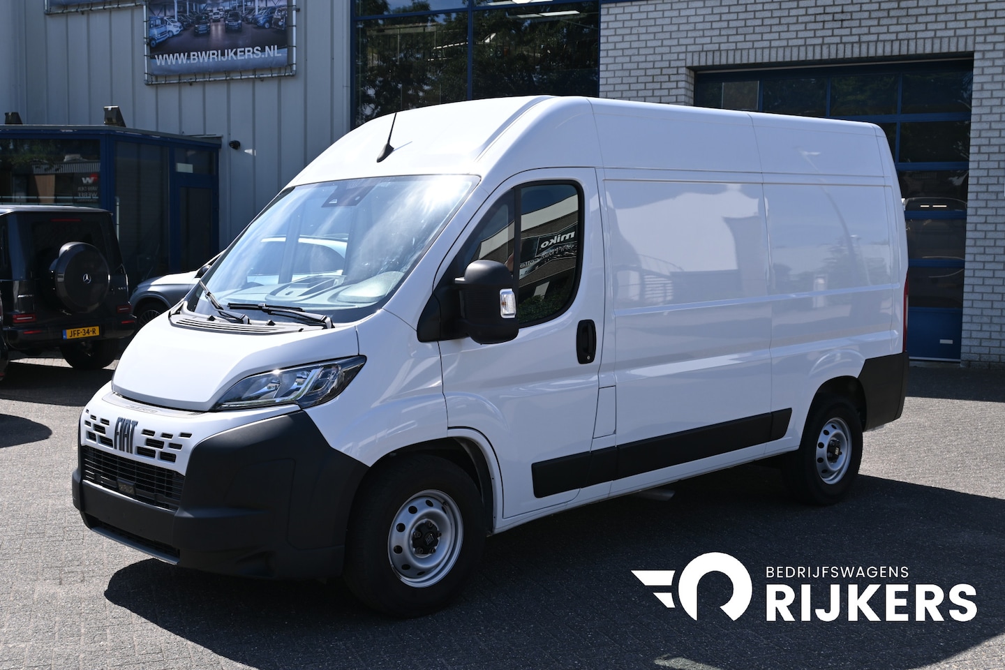 Fiat Ducato - L2H2 140 pk 3.5t Camera, 270 Graden achterdeuren - AutoWereld.nl