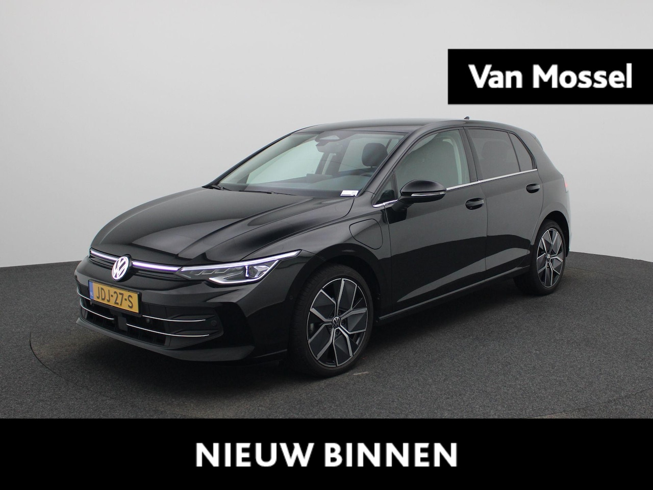 Volkswagen Golf - 1.5 eHybrid Style Edition 204 PK Origineel Nederlands | 1e Eigenaar | Navigatie | Stoelver - AutoWereld.nl