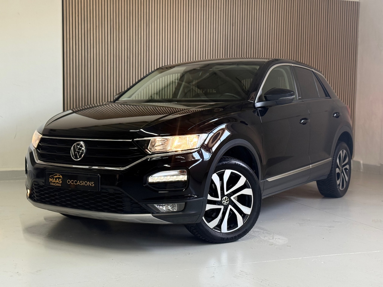 Volkswagen T-Roc - 1.5 TSI Style Business 1.5 TSI Style Business - AutoWereld.nl