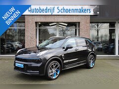 Lynk & Co 01 - 1.5 261PK TREKHAAK-AFN. 360-CAMERA PANO/SCHUIF INFINITY DAB NAVI CARPLAY STOELVERWARMING E