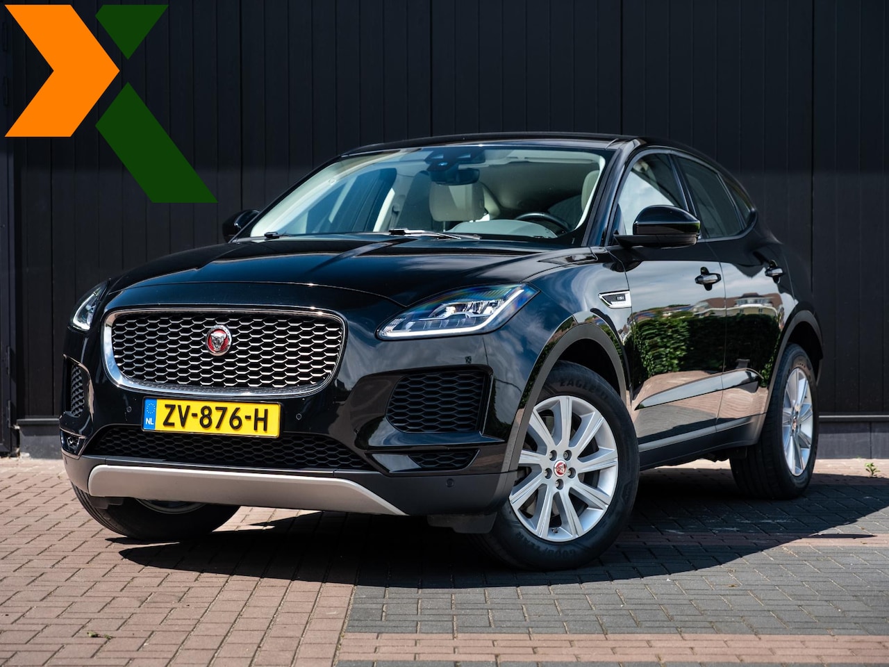 Jaguar E-Pace - 2.0 P200 AWD SE Luxury | Volleder | Panoramadak | verwarmde stoelen | Etc.. Org NL & volle - AutoWereld.nl