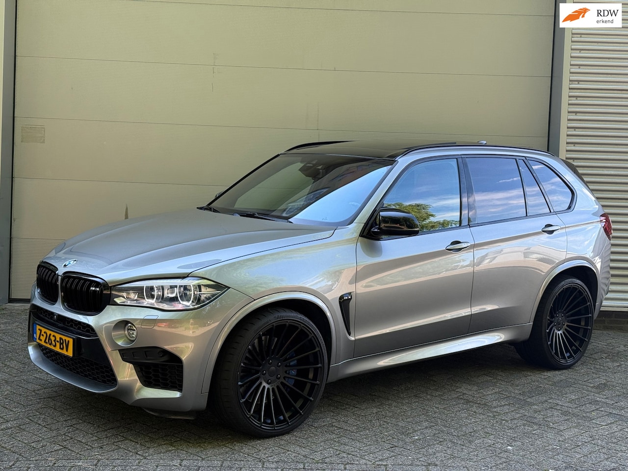 BMW X5 - M l Hamann l Pano l Rood Leder l Memory l Camera l Standkachel l Volledig Onderhouden l - AutoWereld.nl