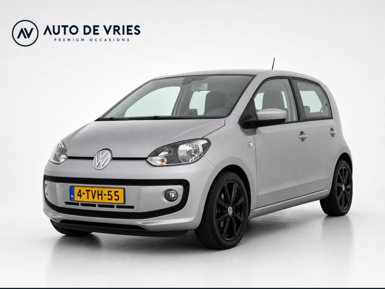 Volkswagen Up! - 1.0 High up! 5drs. Airco | Navigatie | Cruise control - AutoWereld.nl
