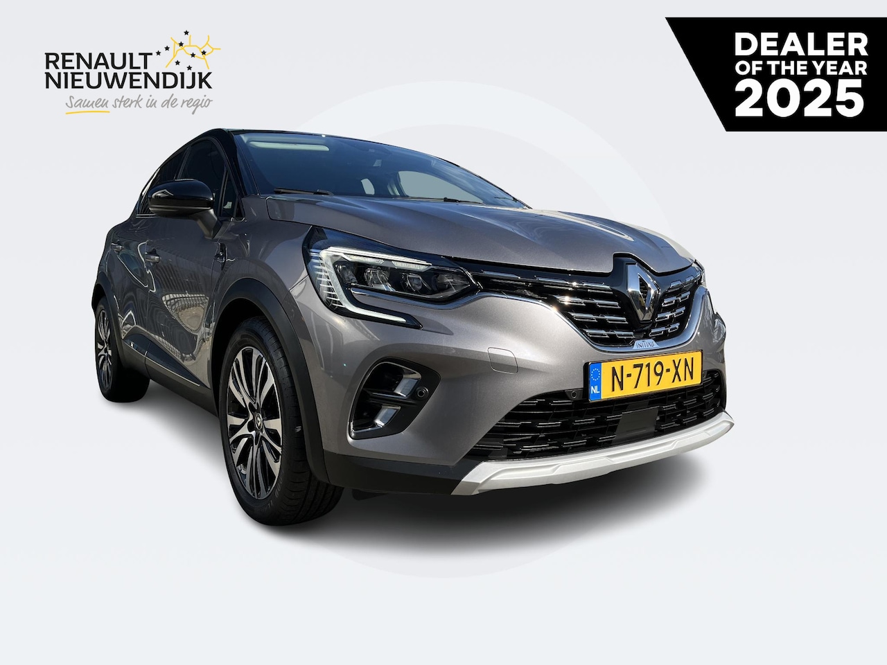 Renault Captur - 1.3 TCe 140 EDC Initiale Paris AUTOMAAT l CAMERA l LEDEREN BEKLEDING l TREKHAAK - AutoWereld.nl