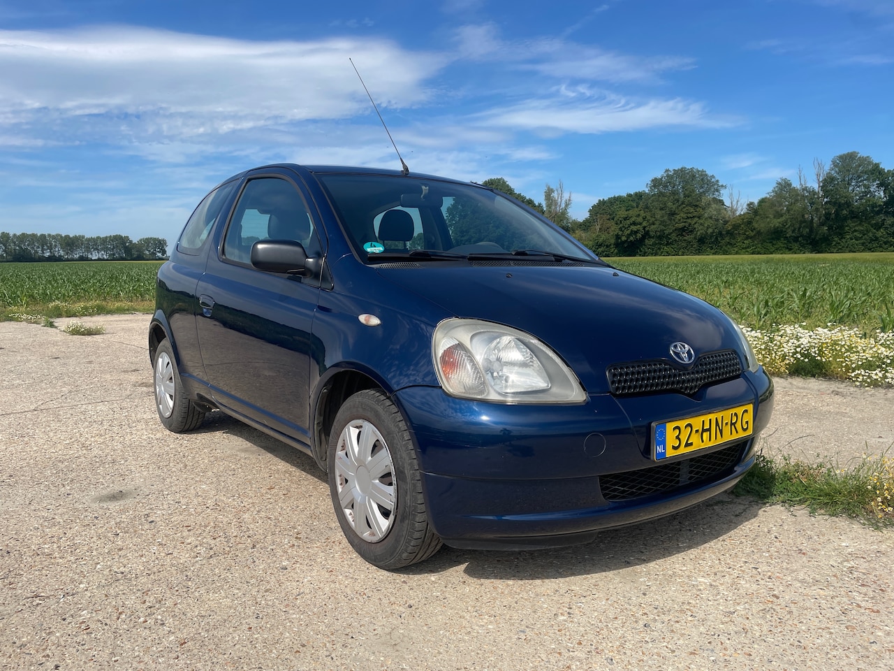 Toyota Yaris - 1.0 VVT-i Terra - AutoWereld.nl
