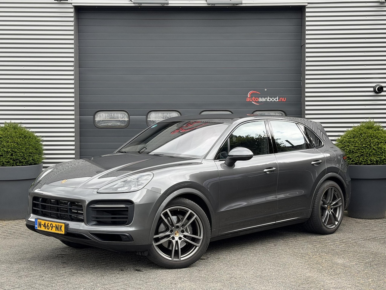 Porsche Cayenne - 3.0 E-Hybrid Sport Chrono | 360* Camera | Luchtvering | Bose | Stoelventilatie/Verwarming - AutoWereld.nl