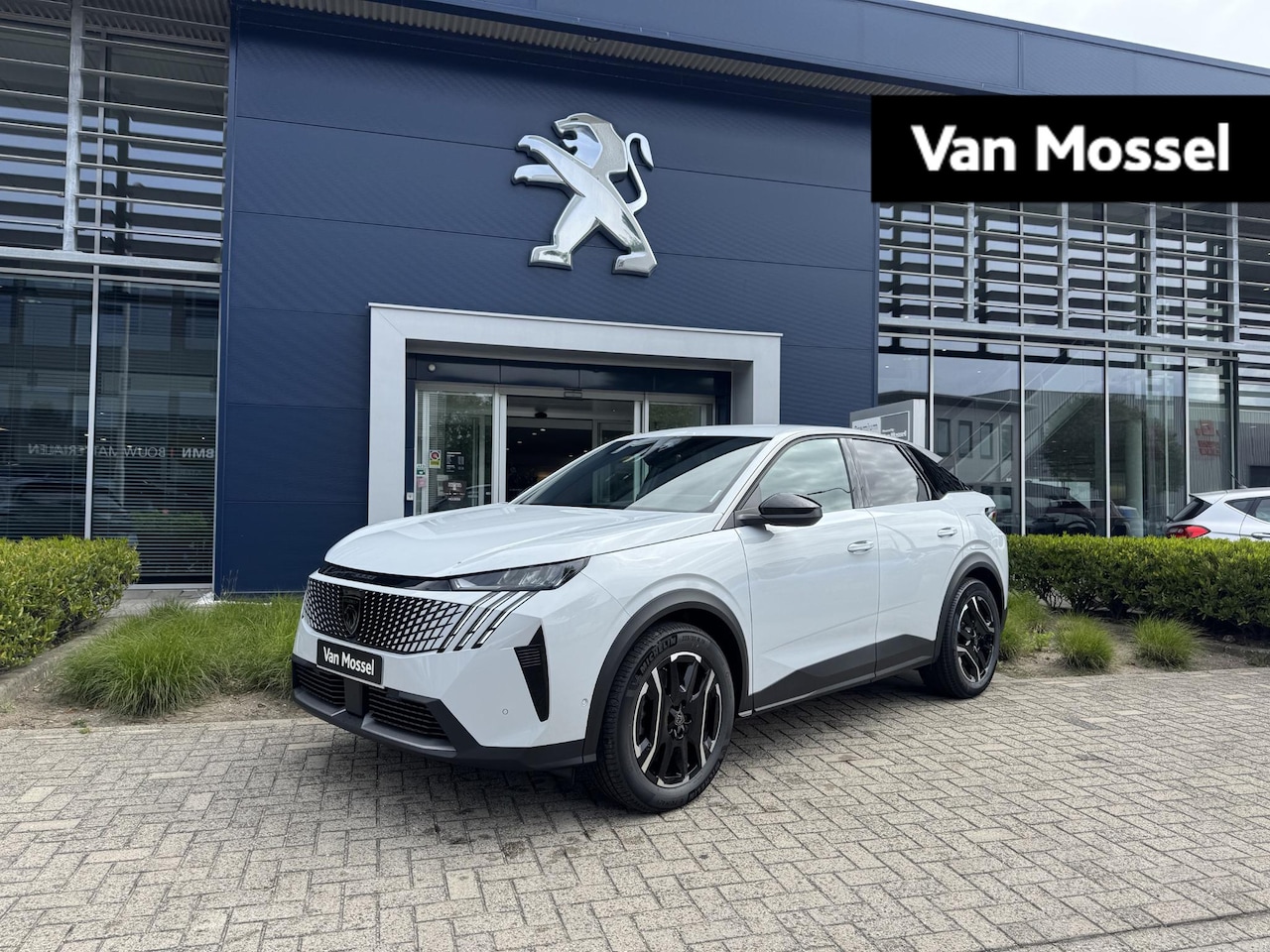 Peugeot e-3008 - Allure Avantage 210 73 kWh | AUTOMAAT l Voorraad l Trekhaak afneembaar - AutoWereld.nl
