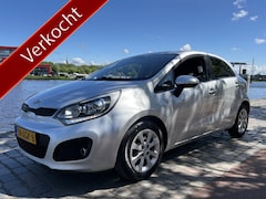 Kia Rio - 1.2 CVVT Plus Pack 5 deurs airco keurige auto