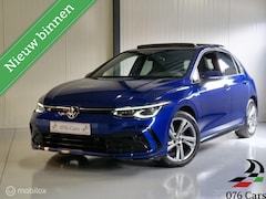 Volkswagen Golf - 1.5 eTSI R-Line IQ LIGHTS PANO 42000 KM DEALERONDERHOUDEN