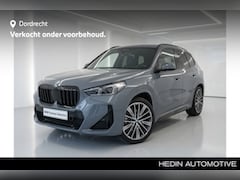 BMW X1 - xDrive30e | M-sport | Panorama | 20" | Trekhaak | Harman Kardon | Driving Assistant Plus
