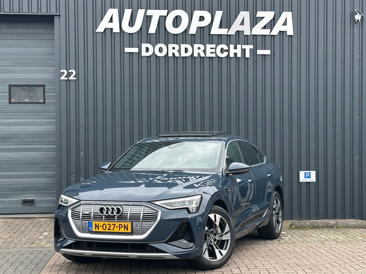 Audi e-tron Sportback - 50 quattro S edition 71 kWh|Luchtvering|S-LINE|PANO|CAM| - AutoWereld.nl