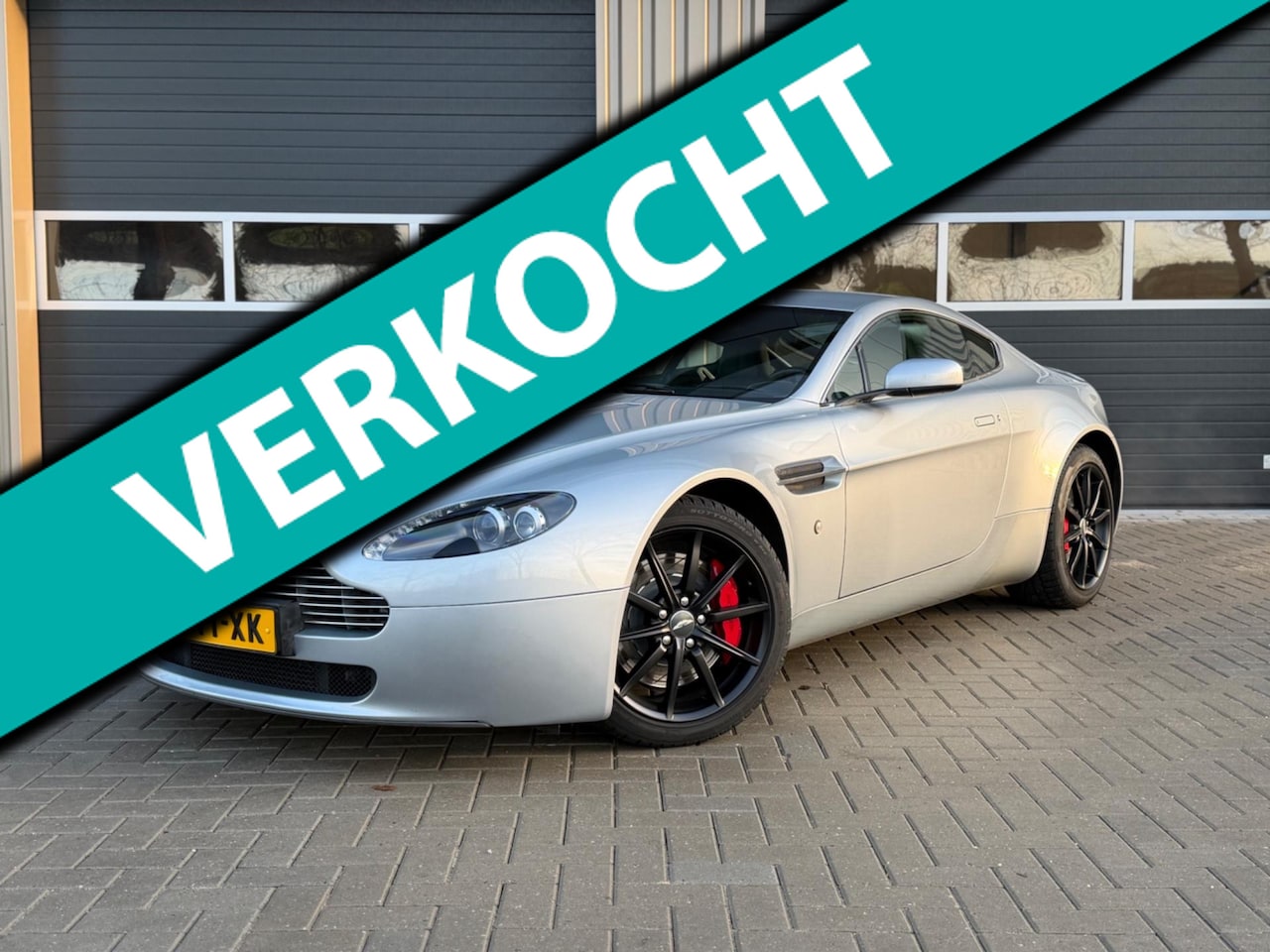 Aston Martin V8 Vantage - 4.3 V8 | origineel Nederlands | handgeschakeld - AutoWereld.nl