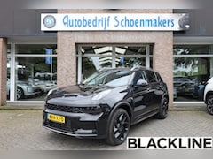 Lynk & Co 01 - 1.5 261PK +6.6Kwh LADEN BLACKLINE 360-CAMERA PANO/SCHUIF INFINITY DAB NAVI CARPLAY STOELVE