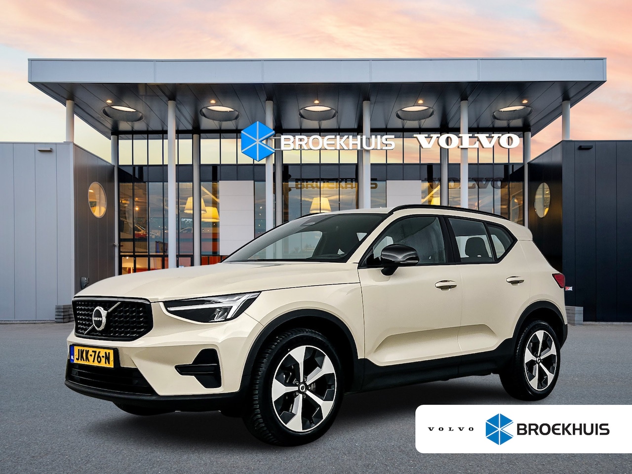 Volvo XC40 - B4 Plus Dark | 19" Allseason | Trekhaak | Harman Kardon | Elektr. verst. Stoelen | Stoel/S - AutoWereld.nl