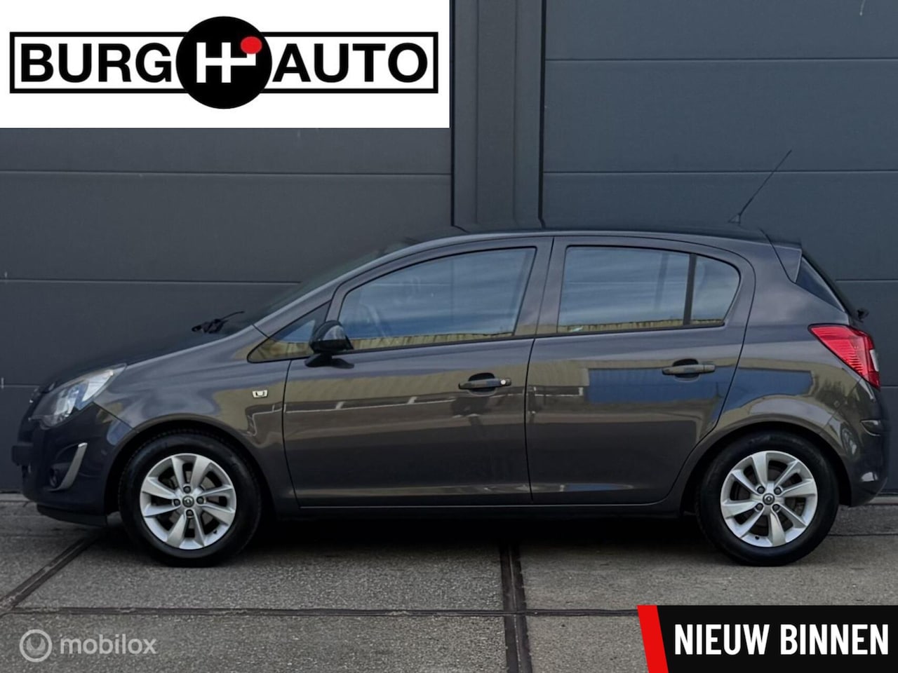 Opel Corsa - 1.2-16V Design Edition 5 deurs - LPG G3 - AUTOMAAT - AIRCO - CRUISE CONTROLE - LM VELGEN - - AutoWereld.nl