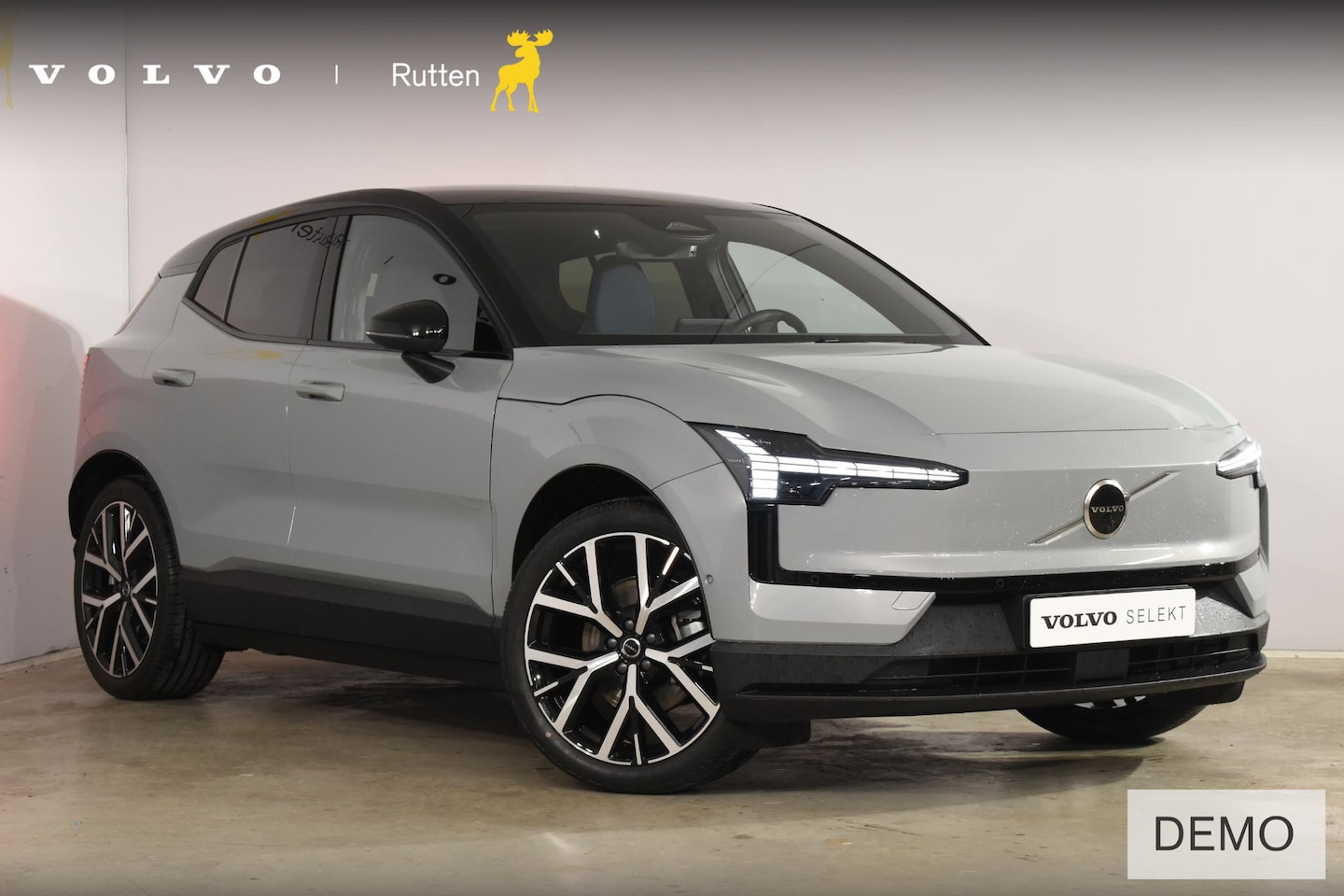 Volvo EX30 - 272PK Single Motor Extended Range Ultra 69 kWh / Extra getint glas / Climate Pack / Panora - AutoWereld.nl