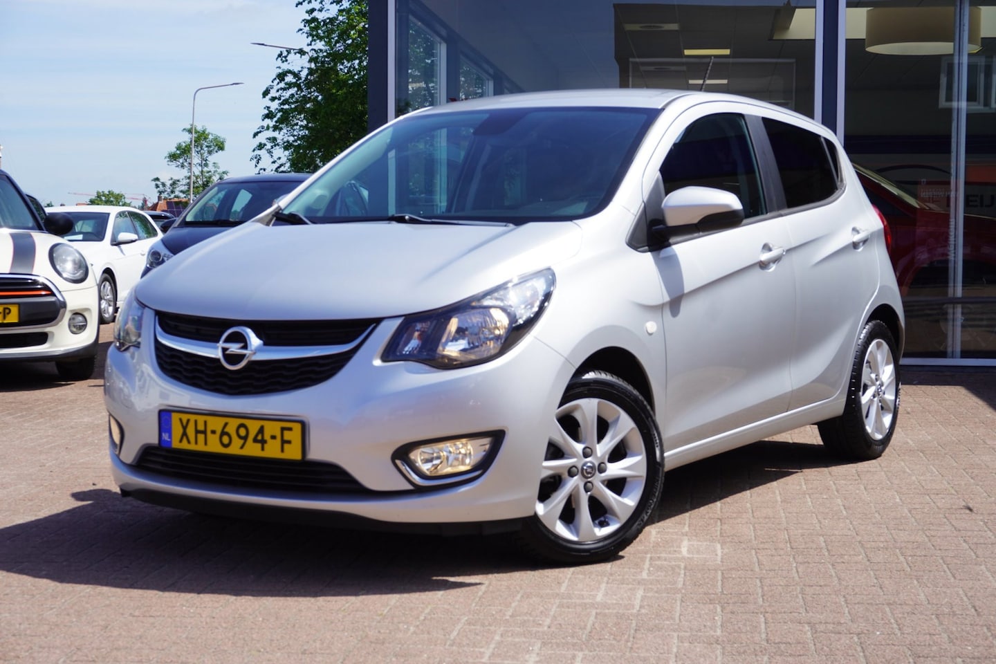 Opel Karl - 1.0 ecoFLEX Innovation 5deurs | 33.000KM | Airco | Elek. Pakket | Dealerauto | Inruil moge - AutoWereld.nl