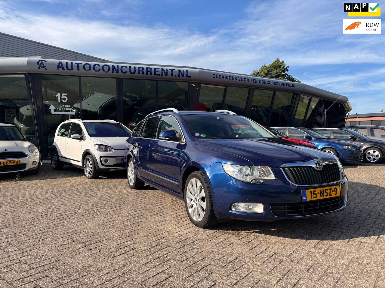 Skoda Superb Combi - 1.8 TSI Elegance Business Line 1.8 TSI Elegance Business Line, Vol optie, Inruil mogelijk. - AutoWereld.nl