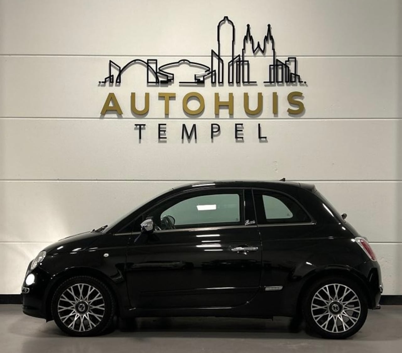 Fiat 500 - 0.9 TwinAir by Gucci Nap Airco Climate Leder Start/Stop 16Inch - AutoWereld.nl