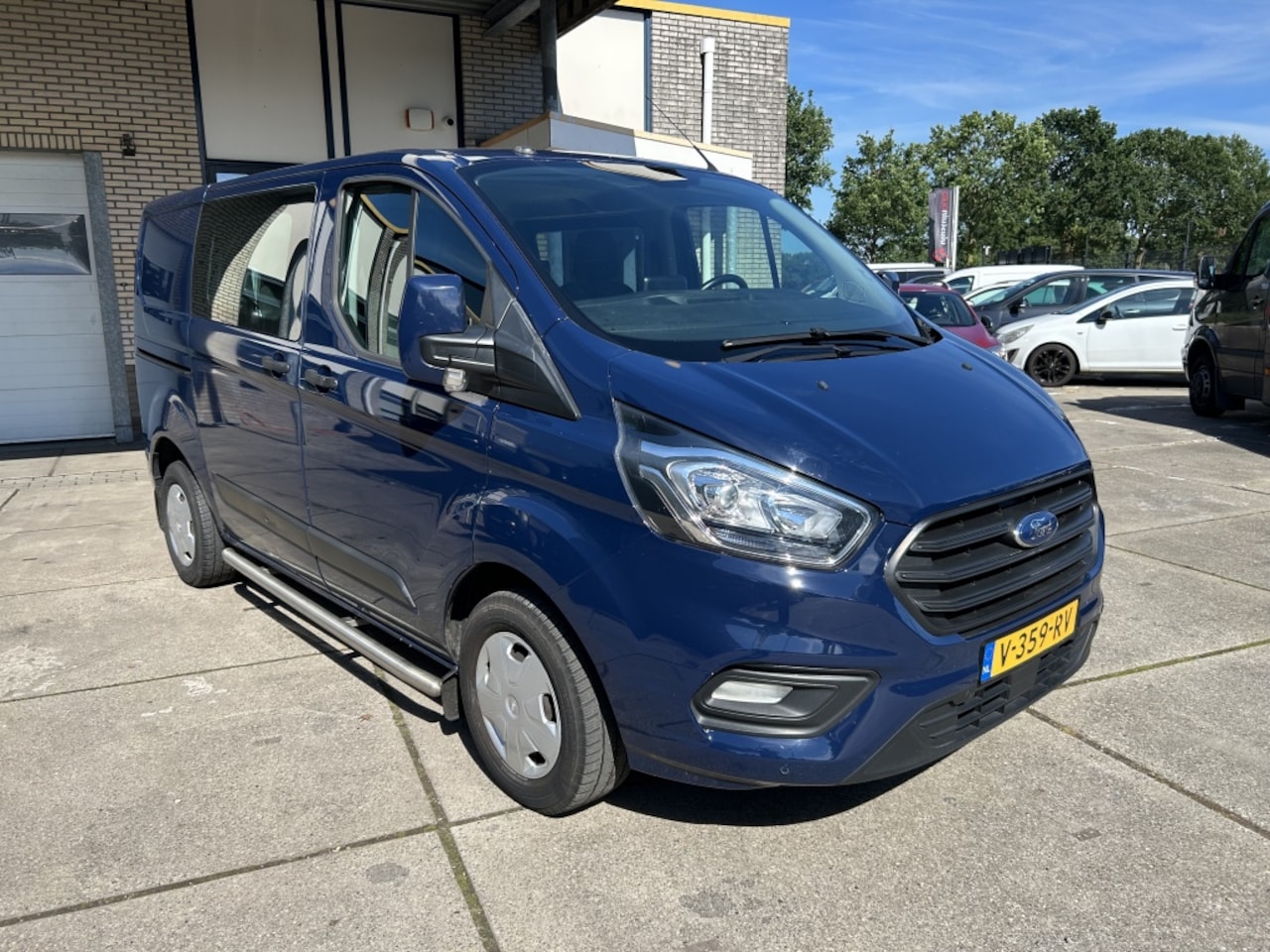 Ford Transit Custom - 280 2.0 TDCI L1H1TDC 5 PERS NAVI 130 PK - AutoWereld.nl