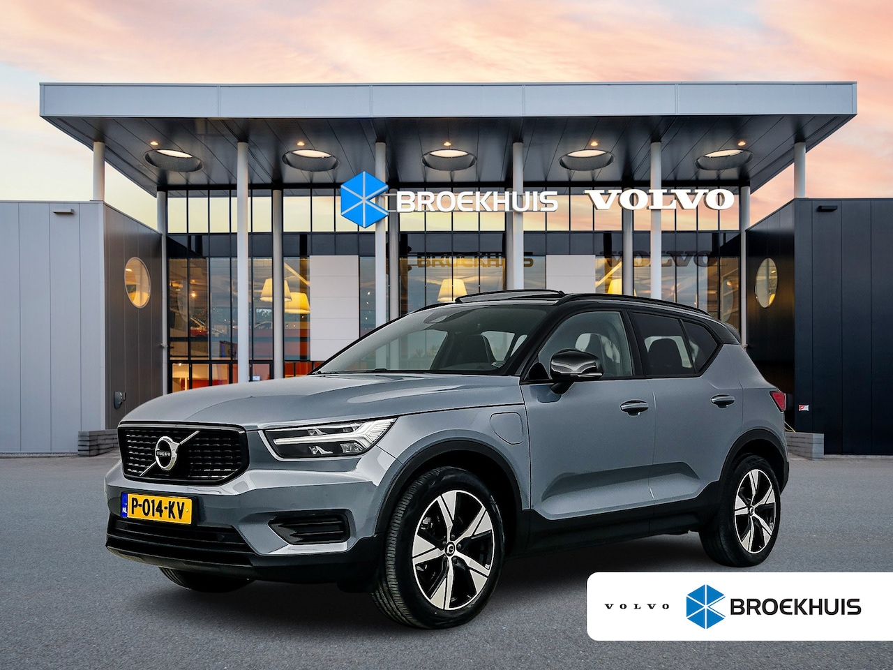 Volvo XC40 - T5 Recharge R-Design | 19" | Leder / Nubuck | Trekhaak | Panoramadak | Stoel/Stuurverwarmi - AutoWereld.nl