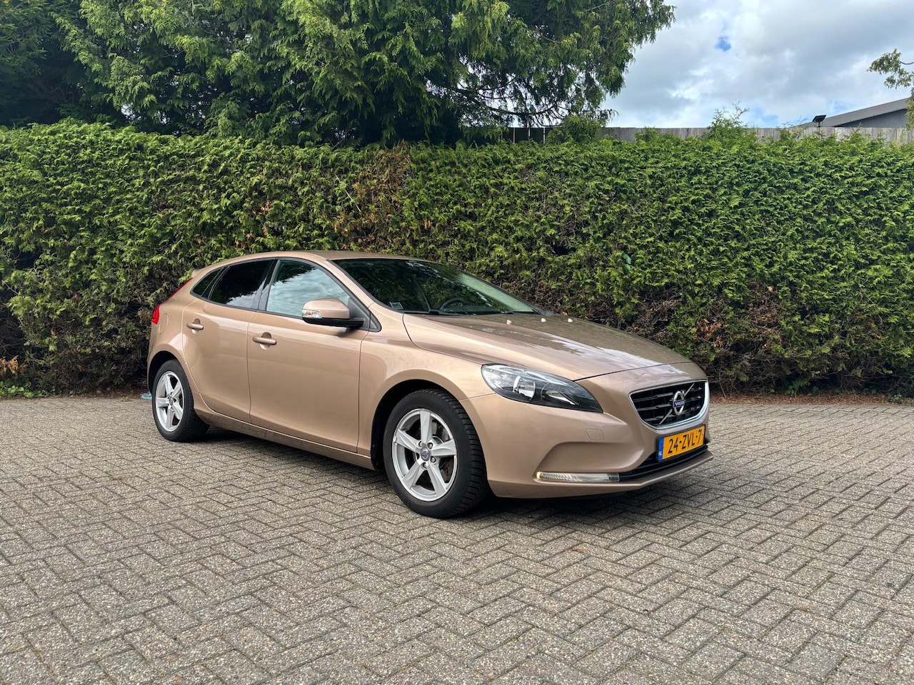 Volvo V40 - 1.6 T4 Kinetic - AutoWereld.nl