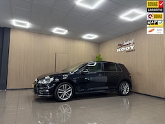 Volkswagen Golf - 1.2 TSI R-Line * Panoramadak / Camera / Navigatie / Stoelverwarming / NL Auto