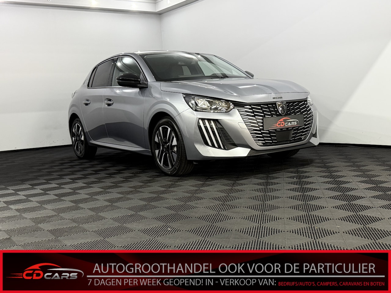 Peugeot 208 - 1.2 PureTech 100 GT Parkeersensoren, Apple carplay, Virtual desk, Cruise control, Lichtmet - AutoWereld.nl